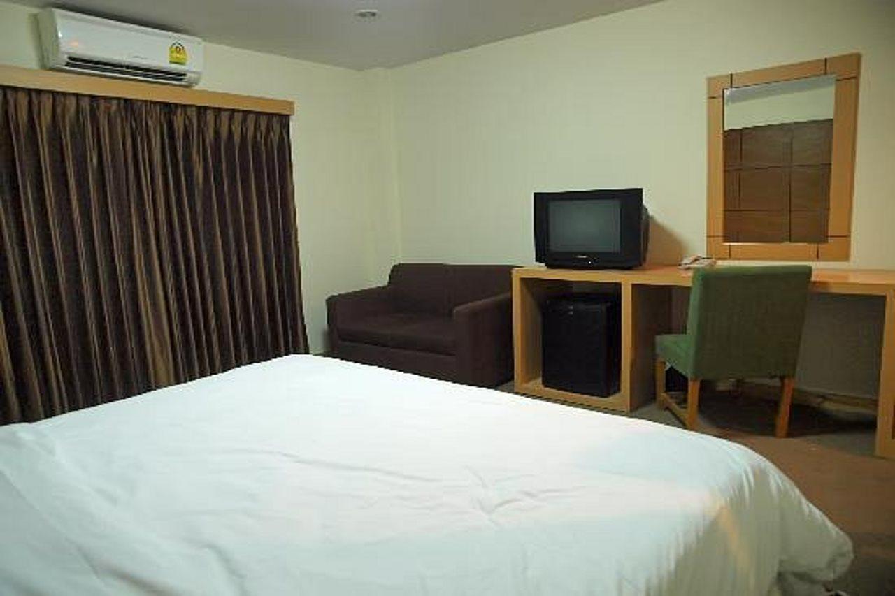 Myqxpress.Chaweng Hotel Koh Samui Exterior photo