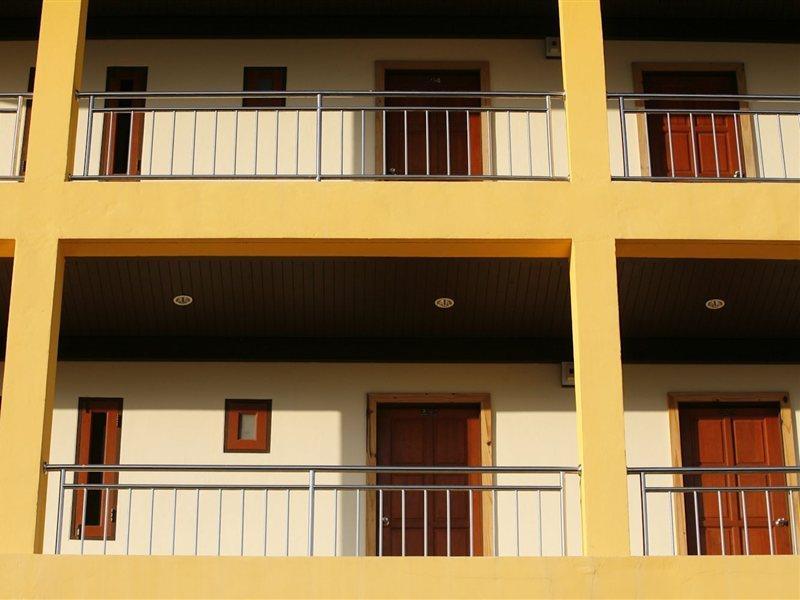 Myqxpress.Chaweng Hotel Koh Samui Exterior photo
